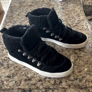 Marc Fisher real fur suede shearling bootie Sz 9